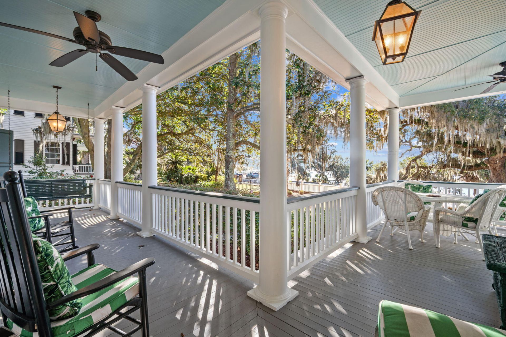 1307 Bay Street Photo 10