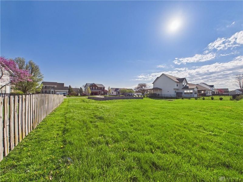 131 Springhouse Drive, Union, OH 45322 Photo 2