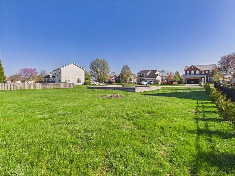 131 Springhouse Drive, Union, OH 45322 Photo 3