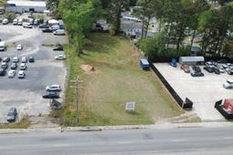 5865 N Rhett Avenue photo 4