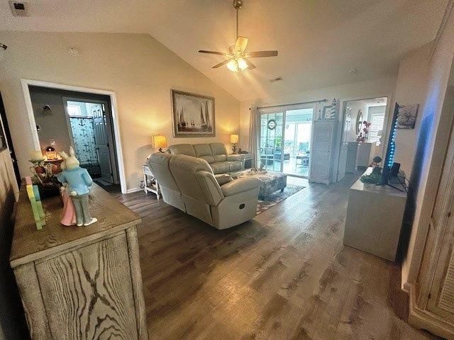 449 Irees Way Photo 9