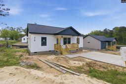 318 Lincolnshire Square photo 4