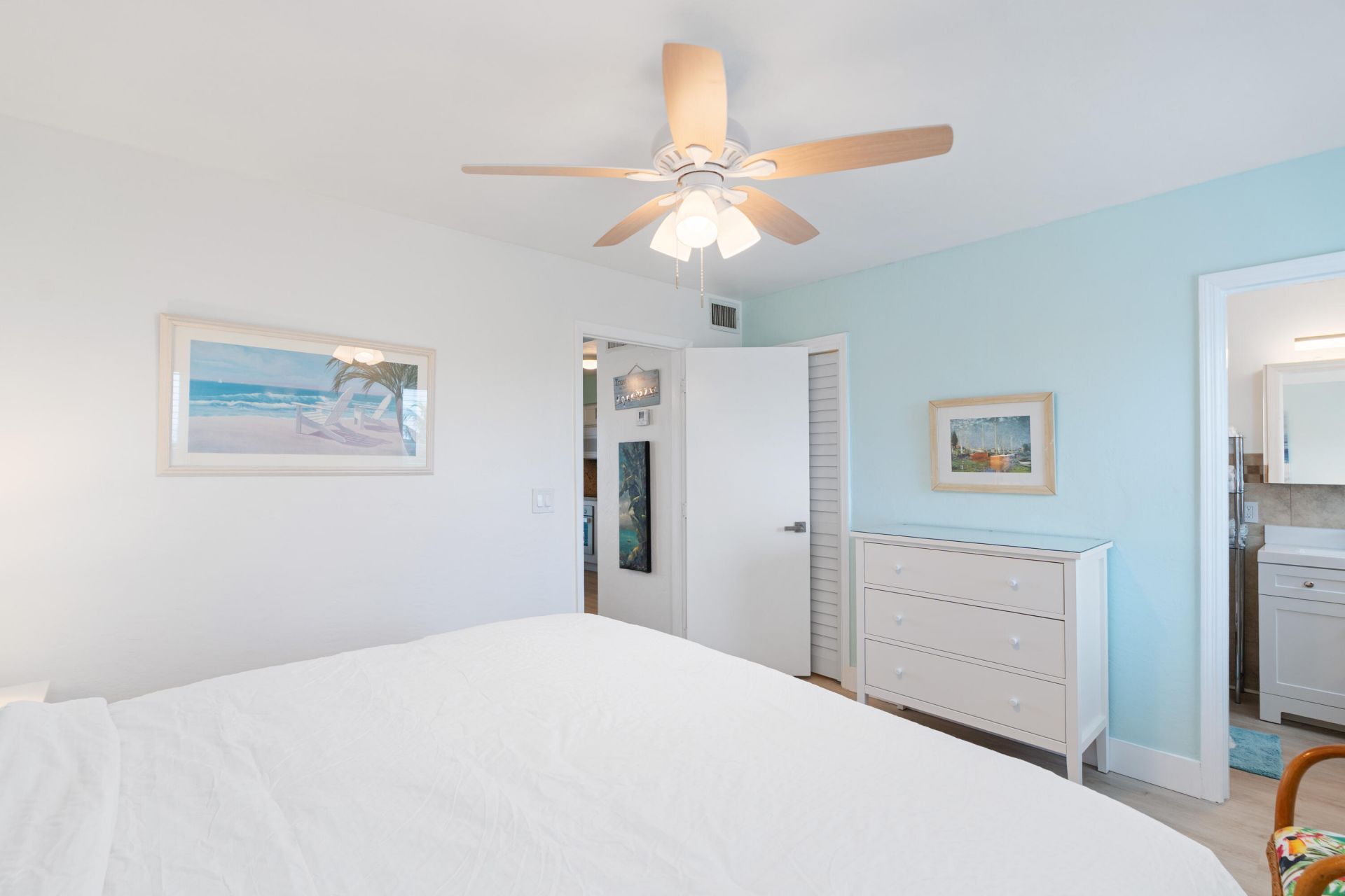 2600 N Surf Road, Unit 302, Hollywood, FL 33019 Photo