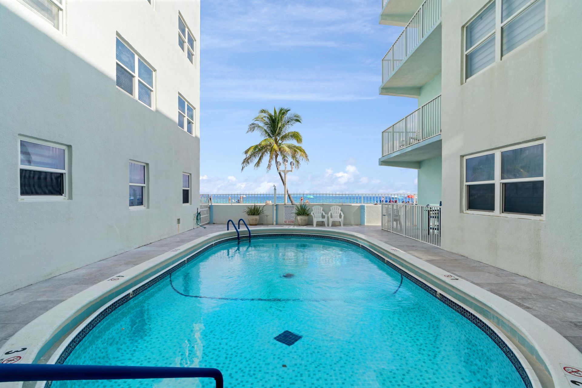 2600 N Surf Road, Unit 302, Hollywood, FL 33019 Photo