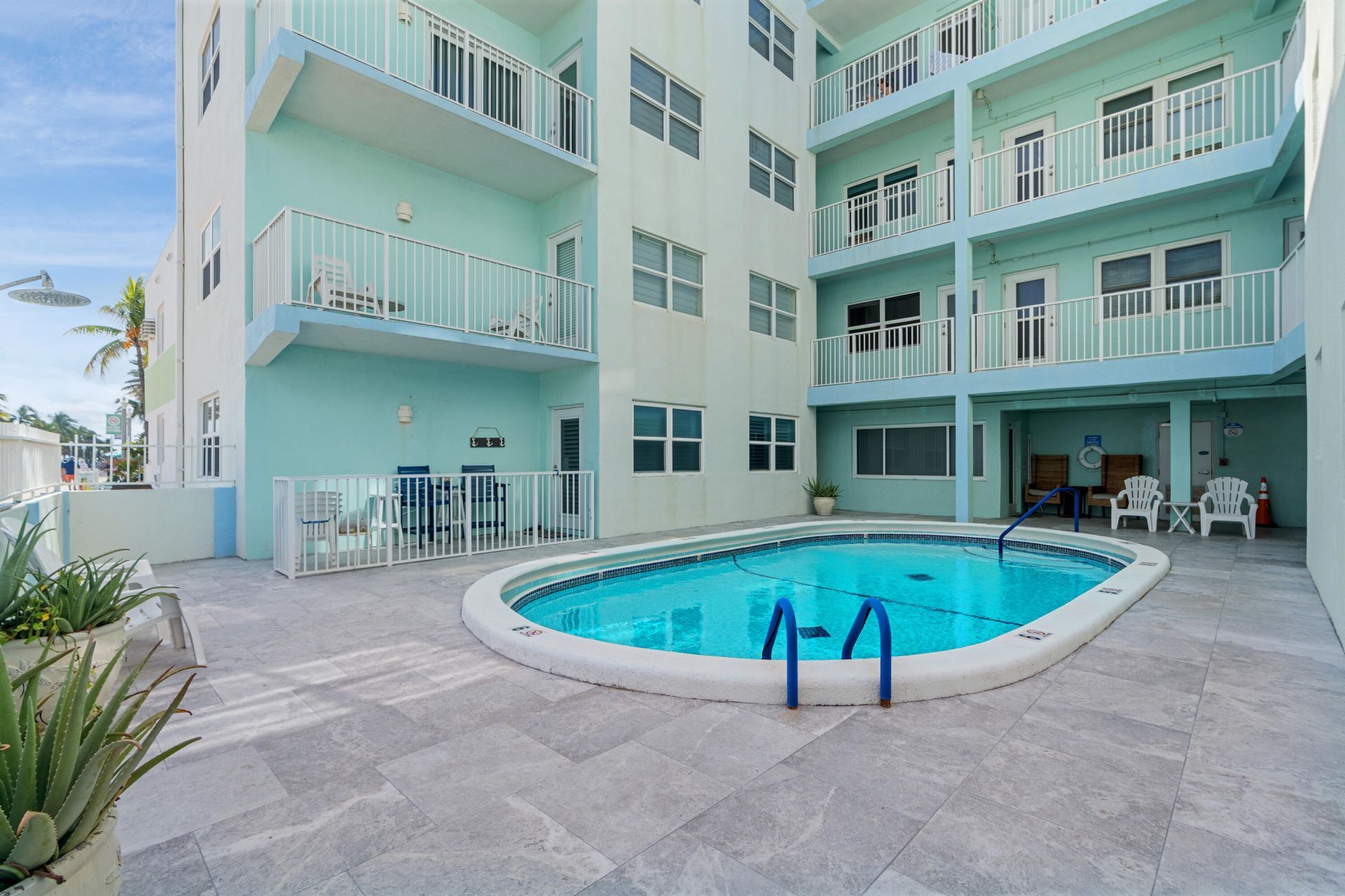 2600 N Surf Road, Unit 302, Hollywood, FL 33019 Photo