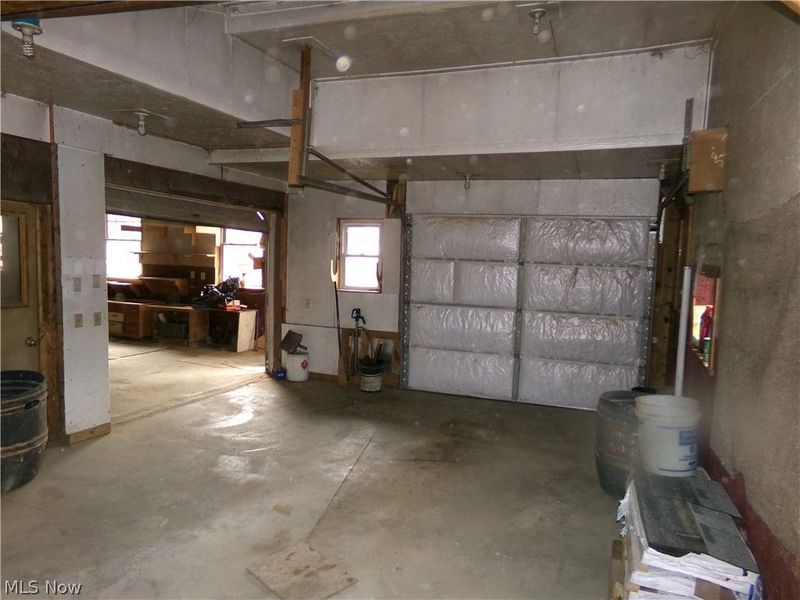 317 Mann Drive NE, Waynesburg, OH 44688 Photo 3