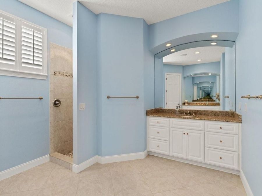 Property Image 92