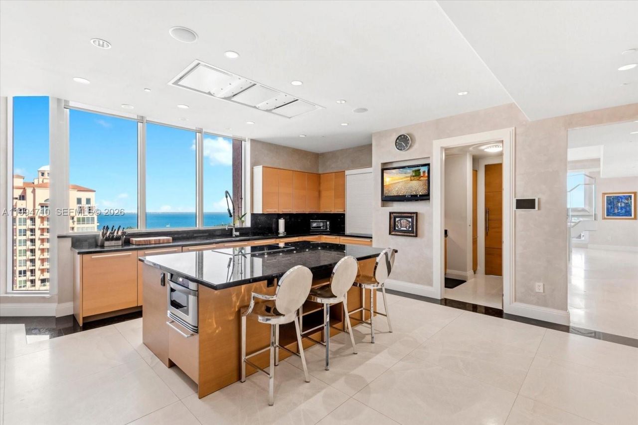 60 Edgewater Dr, Unit TS-A, Coral Gables, FL 33133 Photo