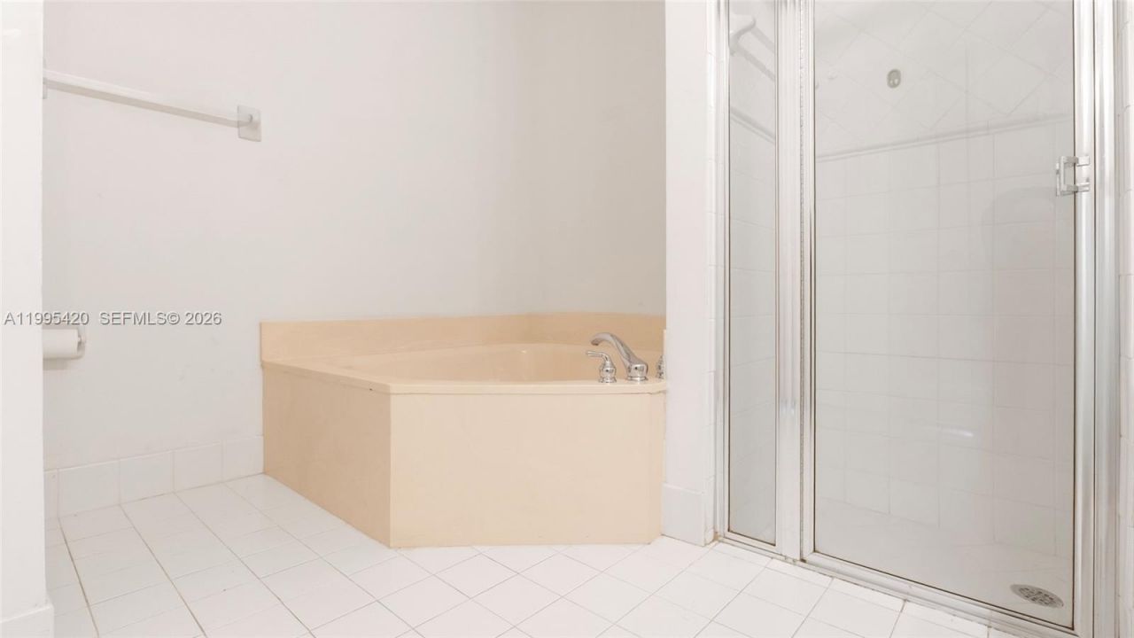 7501 S Aragon Blvd , Unit 4, Sunrise, FL 33313 Photo