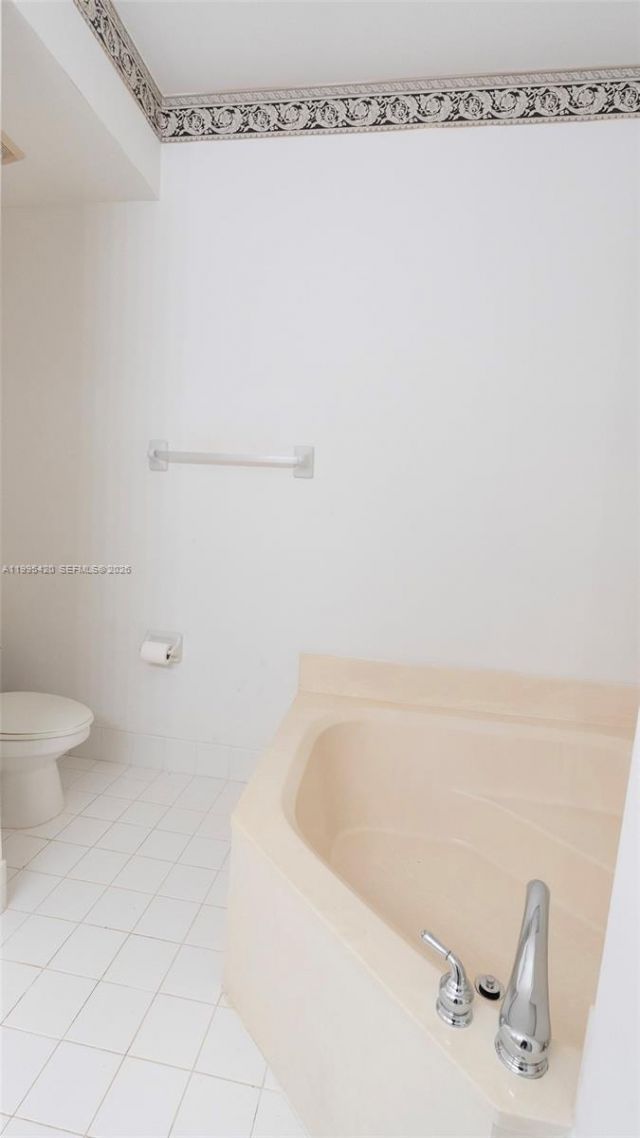 7501 S Aragon Blvd , Unit 4, Sunrise, FL 33313 Photo