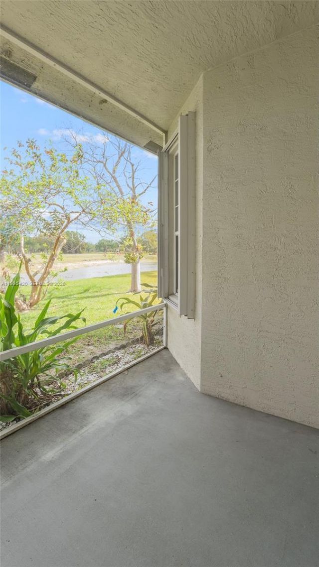 7501 S Aragon Blvd , Unit 4, Sunrise, FL 33313 Photo