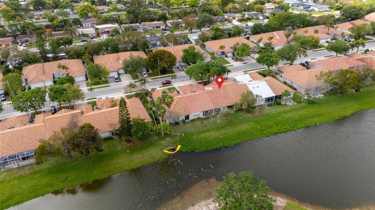 7501 S Aragon Blvd , Unit 4, Sunrise, FL 33313 Photo