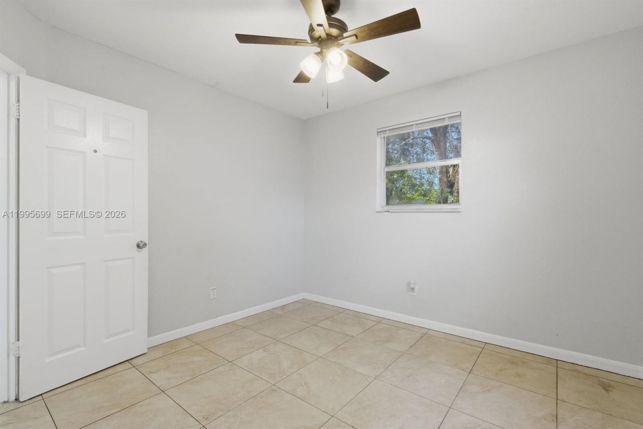533 NW 15th Way, Fort Lauderdale, FL 33311 Photo