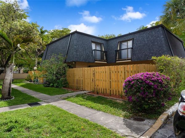 13993 SW 94th Cir Ln, Unit 101-3, Miami, FL 33186