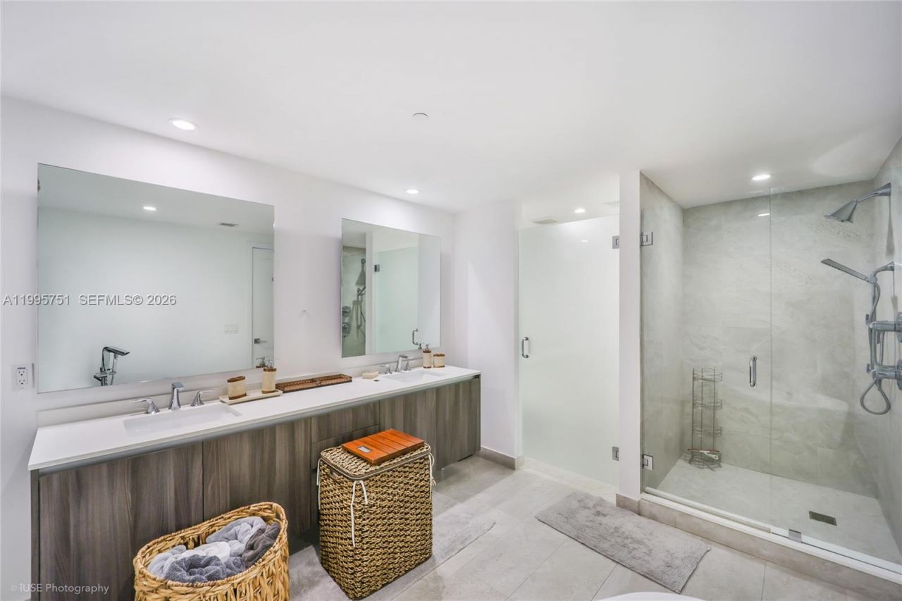 Please Call For Address, Unit 1615, Miami, FL 33132 Photo