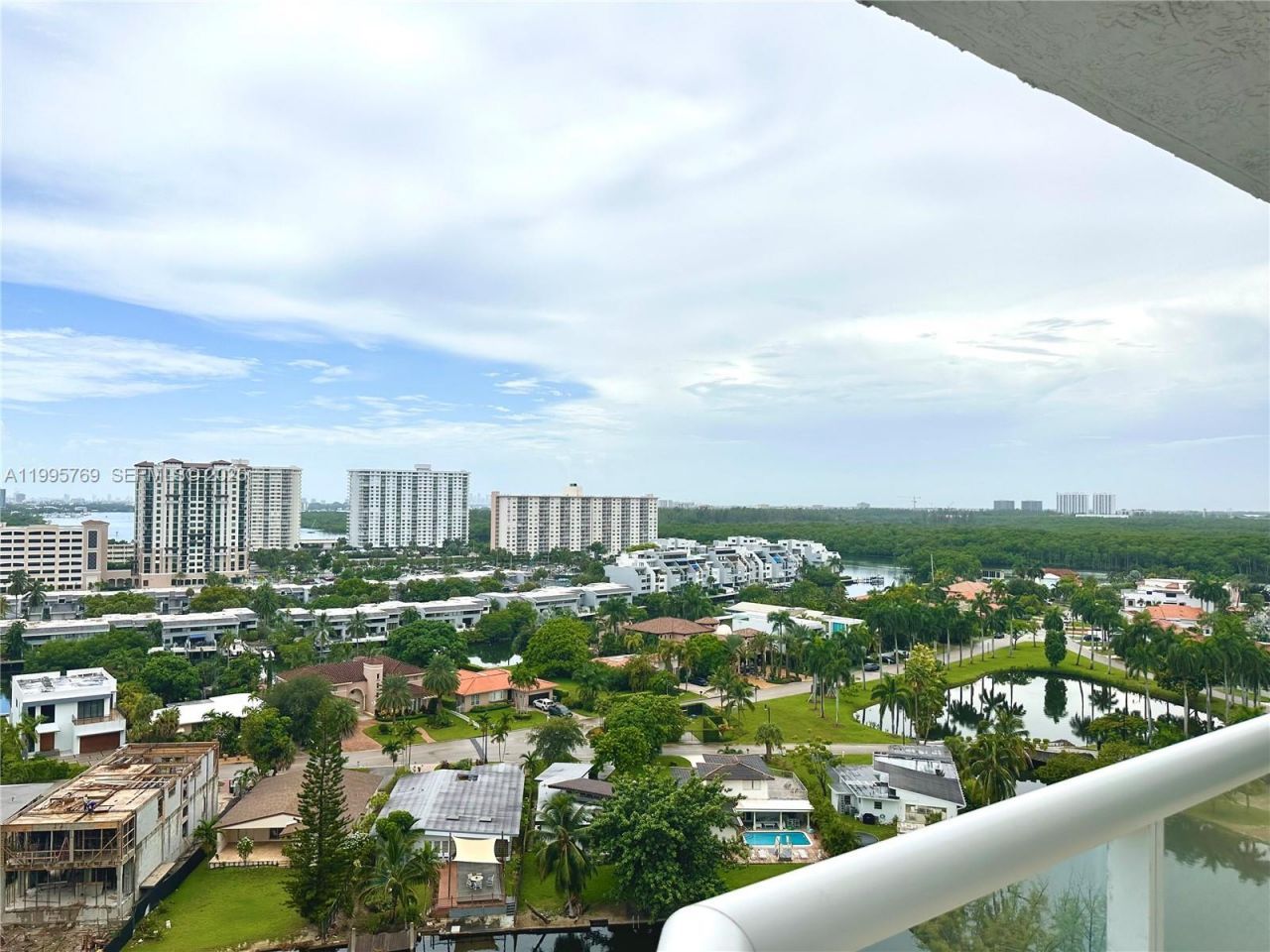 16500 Collins Ave , Unit 1453, Sunny Isles Beach, FL 33160 Photo