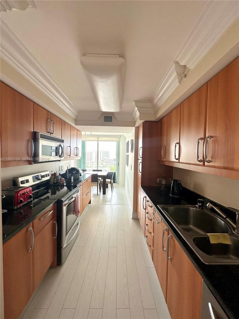 16500 Collins Ave , Unit 1453, Sunny Isles Beach, FL 33160 Photo