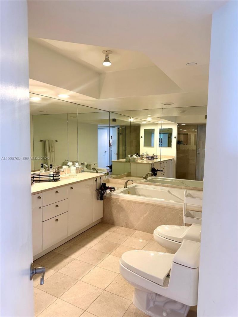 16500 Collins Ave , Unit 1453, Sunny Isles Beach, FL 33160 Photo