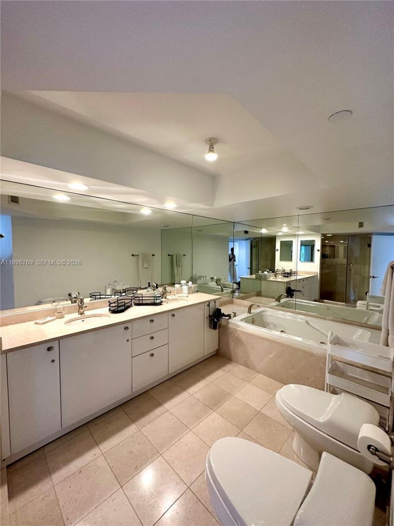 16500 Collins Ave , Unit 1453, Sunny Isles Beach, FL 33160 Photo