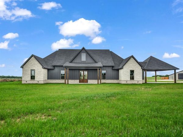 1390 Poe Prairie Road, Millsap, TX 76066