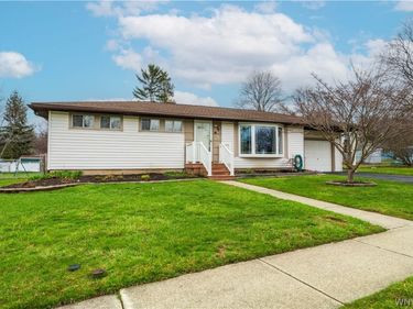 31 Jefferson Drive , Lockport, NY 14094