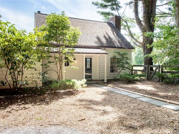 332A Quaker Hill Road, Pawling, NY 12564