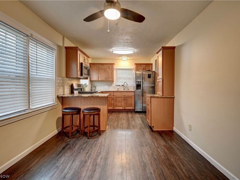 788 Jonathan Avenue , Akron, OH 44306 Photo 9