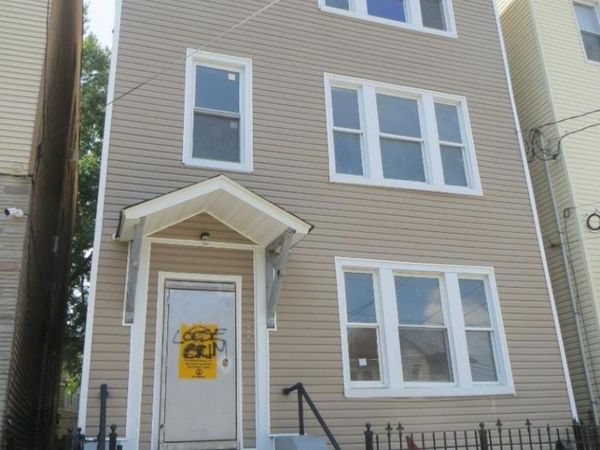 418 Woodside Ave, Unit 1, Newark, NJ 07104