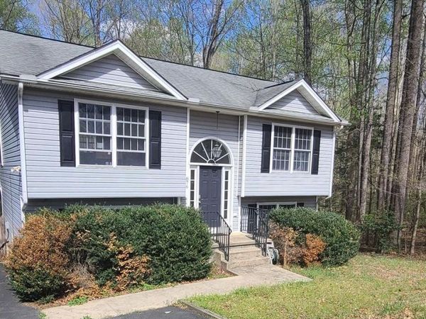 876 CAMPERS LANE , RUTHER GLEN, VA 22546