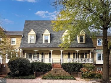 4221 11TH STREET N, Unit 1, ARLINGTON, VA 22201