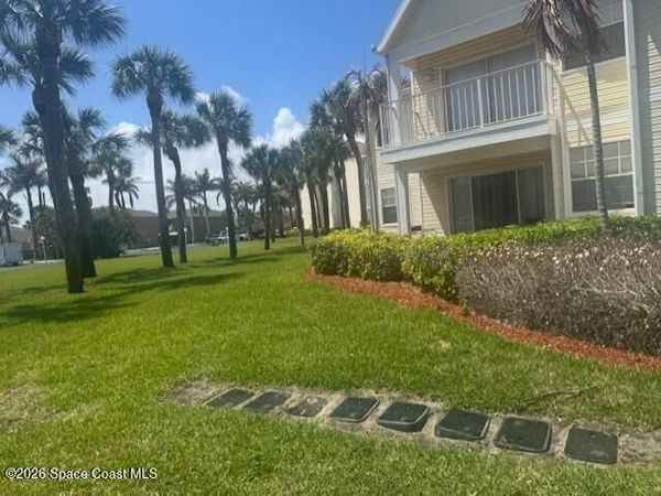 1800 Charlesmont Drive, Unit 98, Indialantic, FL 32903