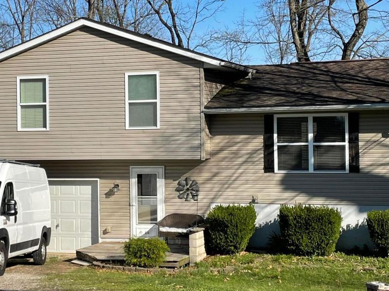 534 Brentwood Drive NE, Newark, OH 43055 Photo 1