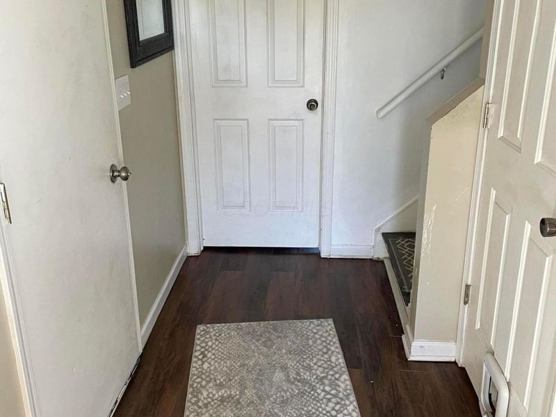 534 Brentwood Drive NE, Newark, OH 43055 Photo 5