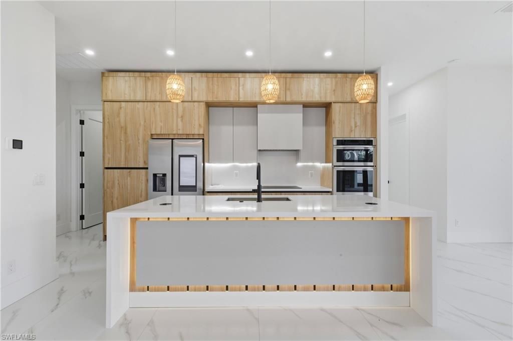 1031 SW 1st Ter , Cape Coral, FL 33991 Photo