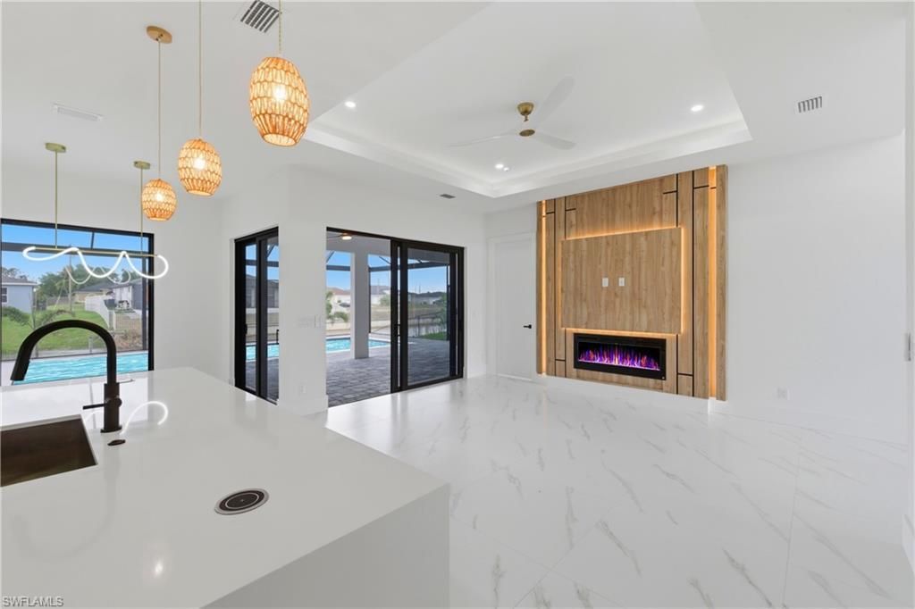 1031 SW 1st Ter , Cape Coral, FL 33991 Photo