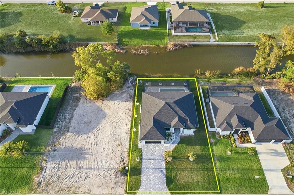 1031 SW 1st Ter , Cape Coral, FL 33991 Photo