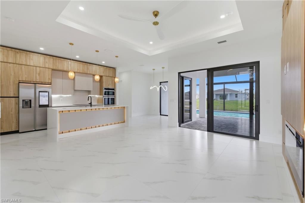 1031 SW 1st Ter , Cape Coral, FL 33991 Photo