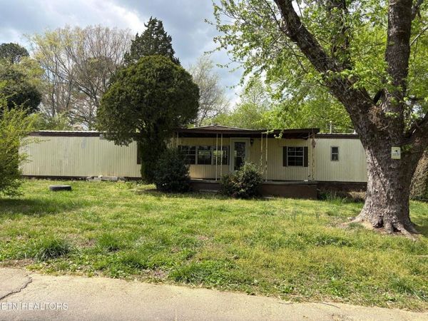 1195 Hilltop Drive, Cleveland, TN 37312