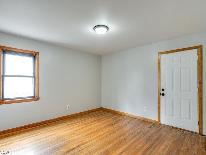 8514 Deerfield Drive, Parma, OH 44129 Photo 13