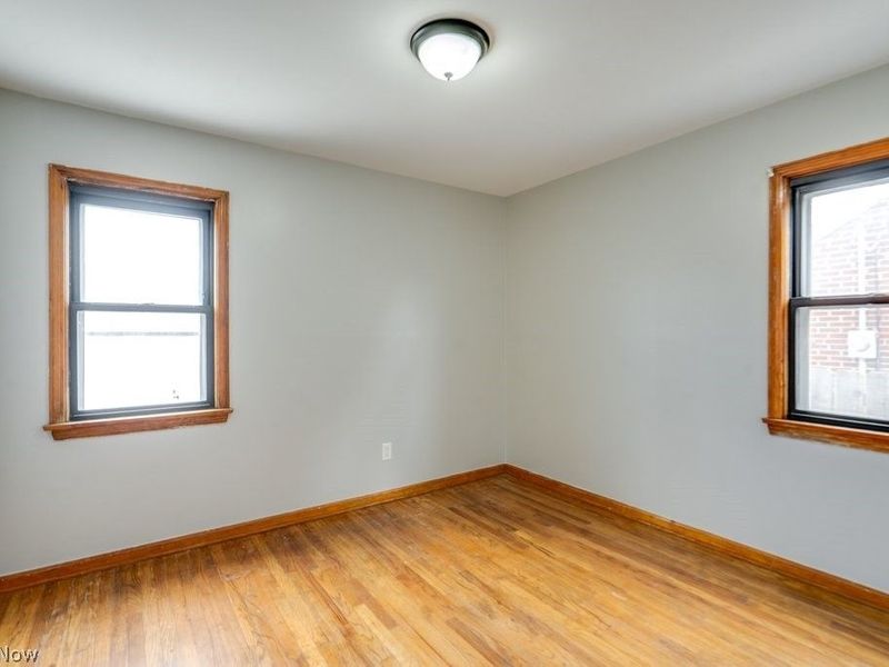 8514 Deerfield Drive, Parma, OH 44129 Photo 19