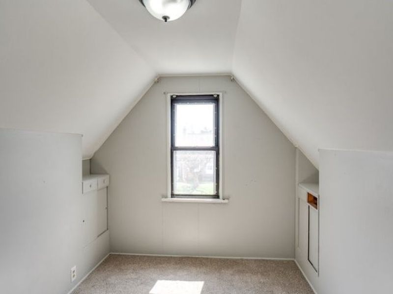 8514 Deerfield Drive, Parma, OH 44129 Photo 23