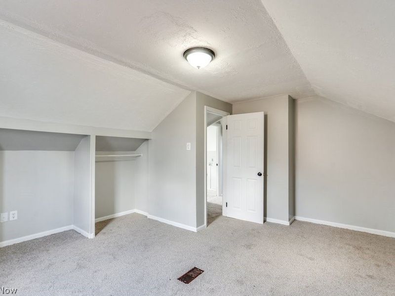 8514 Deerfield Drive, Parma, OH 44129 Photo 26