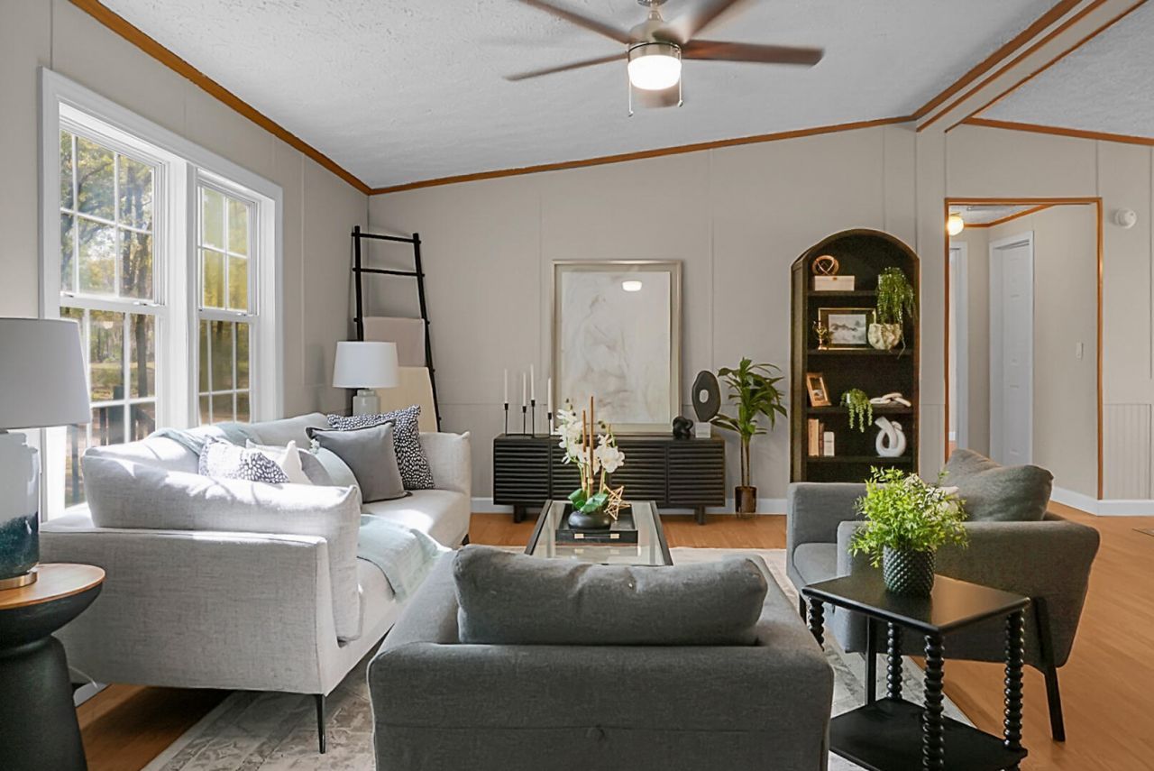 200 Belmont Drive Photo 13