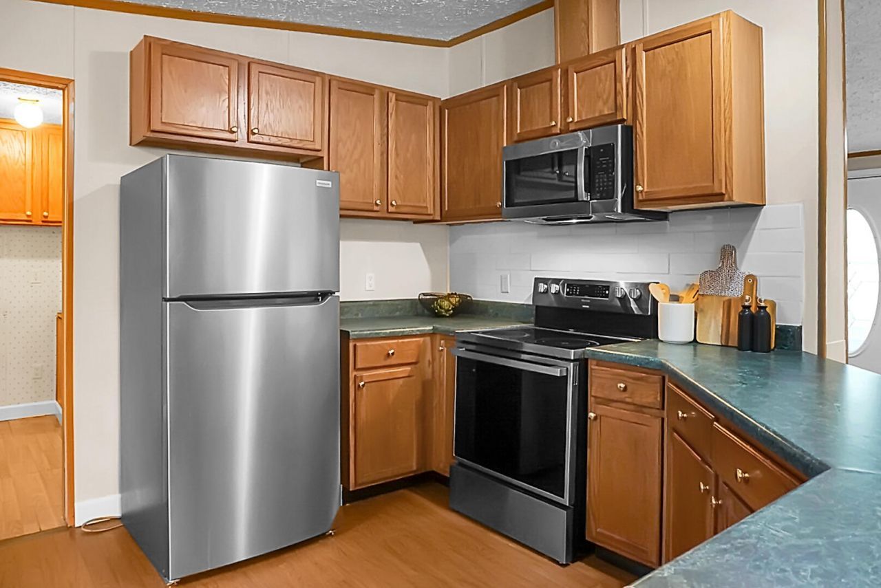 200 Belmont Drive Photo 21