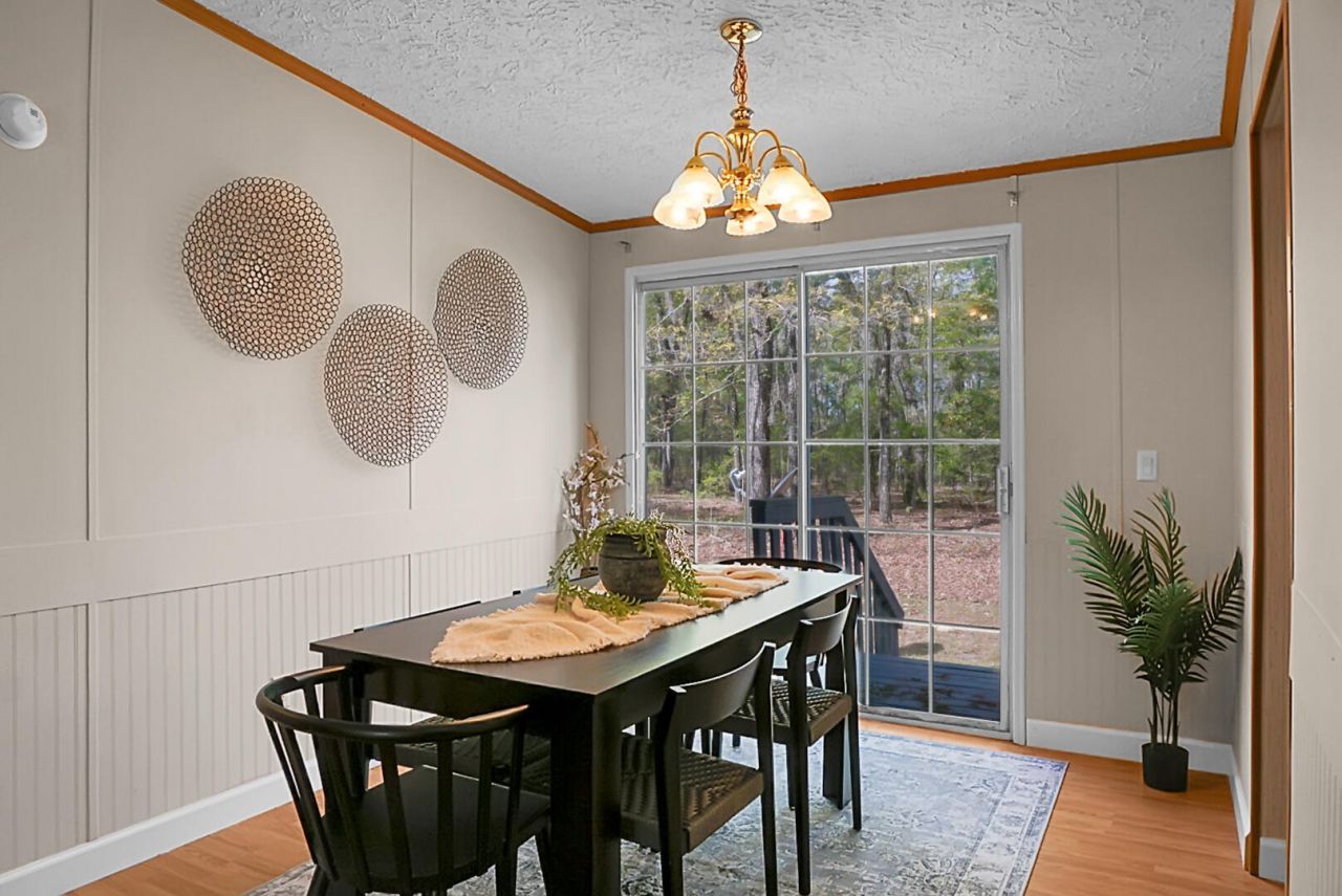 200 Belmont Drive Photo 25