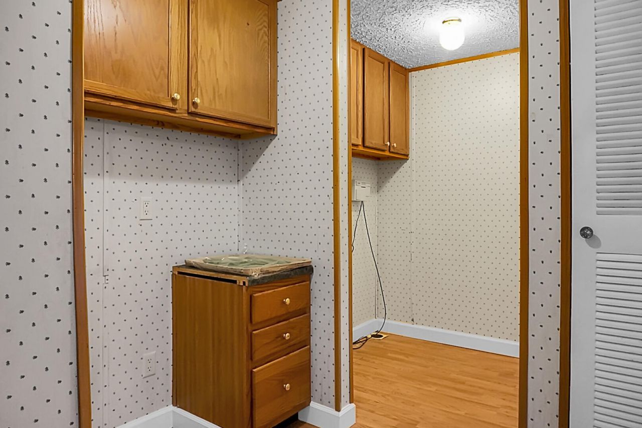 200 Belmont Drive Photo 27