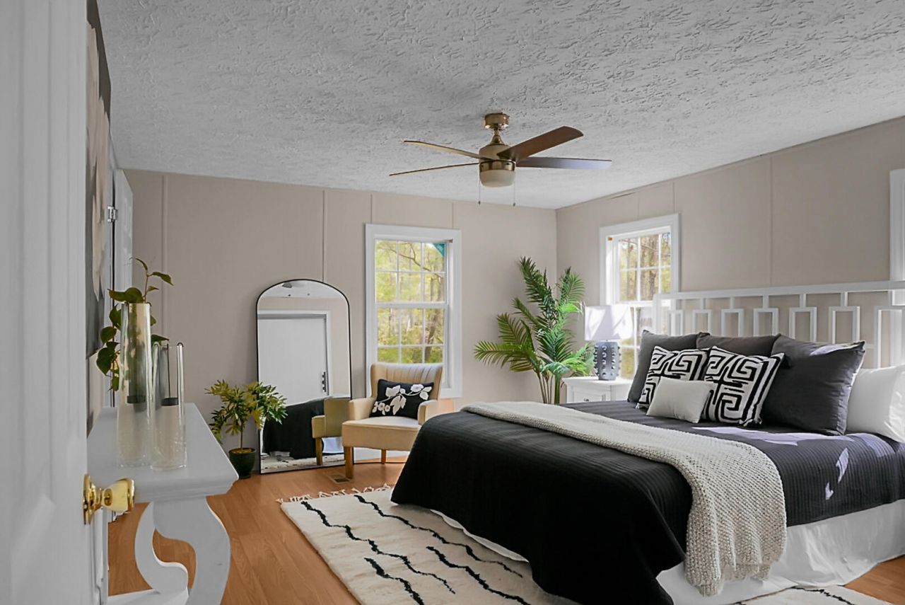 200 Belmont Drive Photo 29