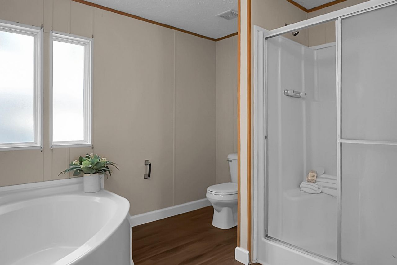 200 Belmont Drive Photo 36