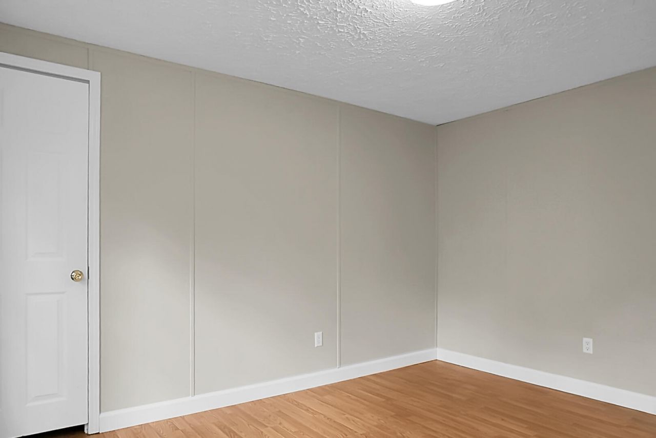 200 Belmont Drive Photo 38