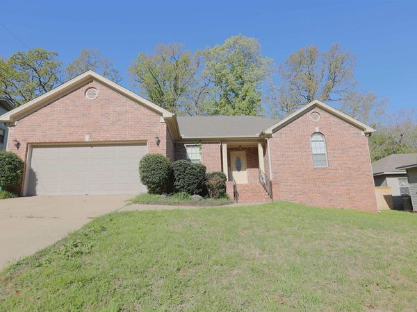 2907 Jadestone Drive, Sherwood, AR 72120